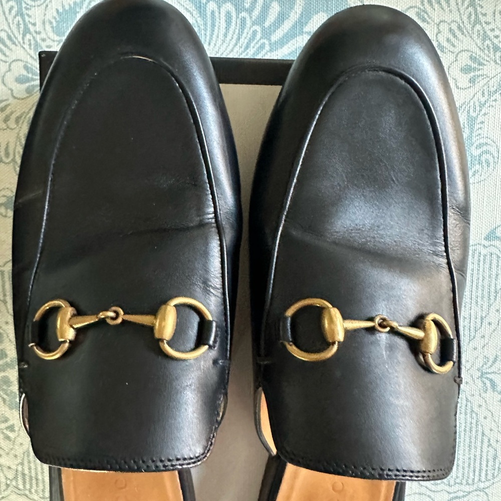 Gucci Horsebit Mules in black - 37.5